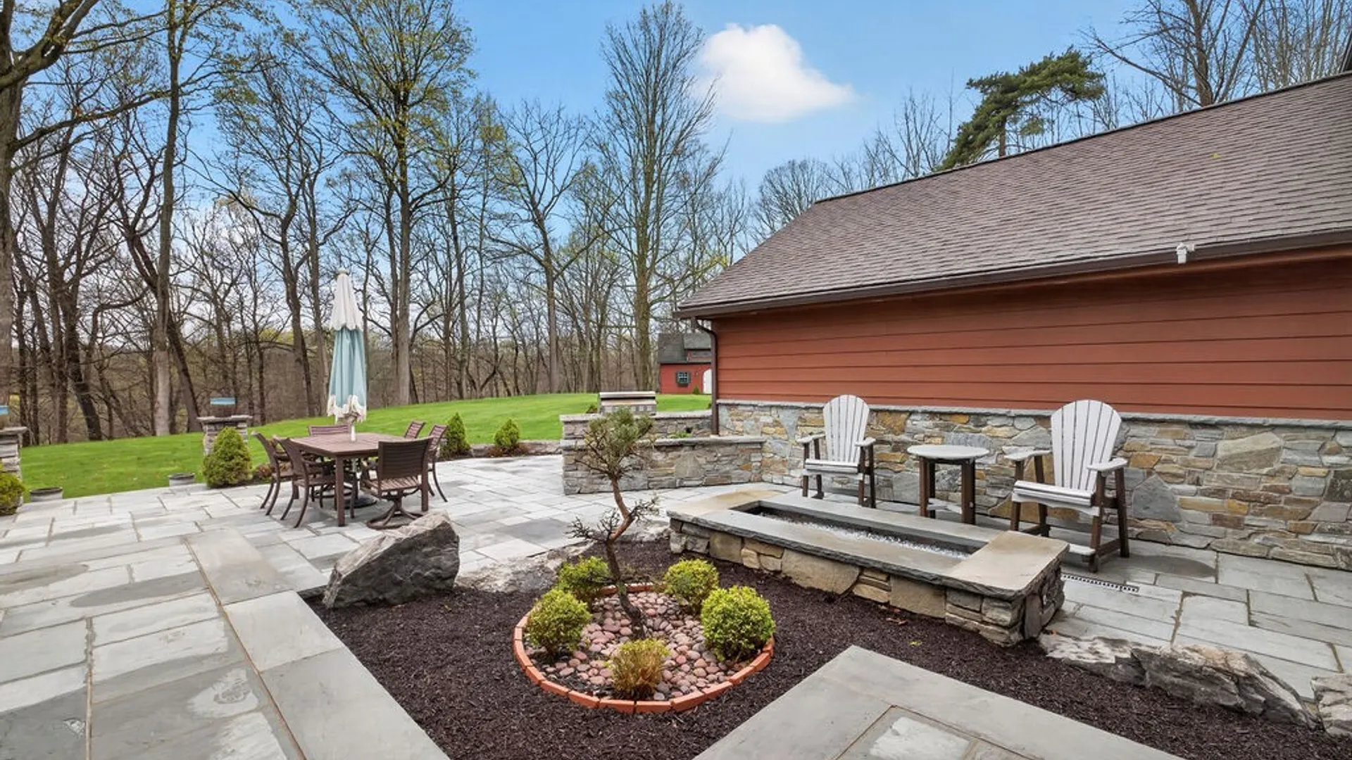 Property at 7979 Oak Brook Circle, Victor, NY 14534 43