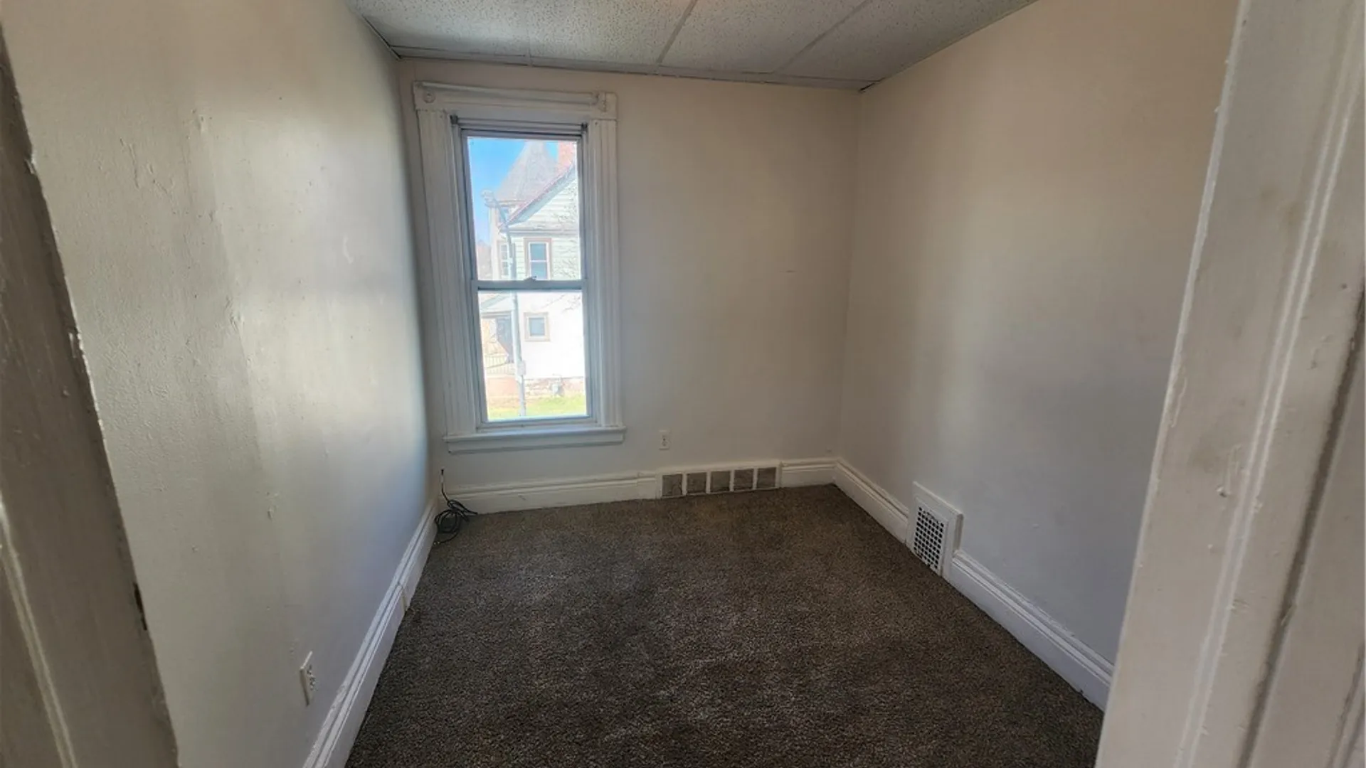 Property at 338 Auburn Avenue, Buffalo, NY 14213 10