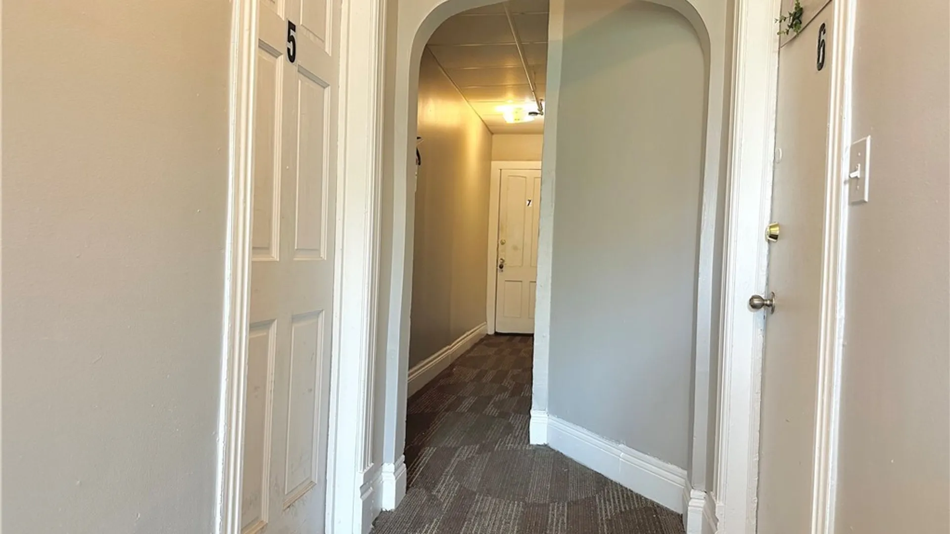Property at 338 Auburn Avenue, Buffalo, NY 14213 5