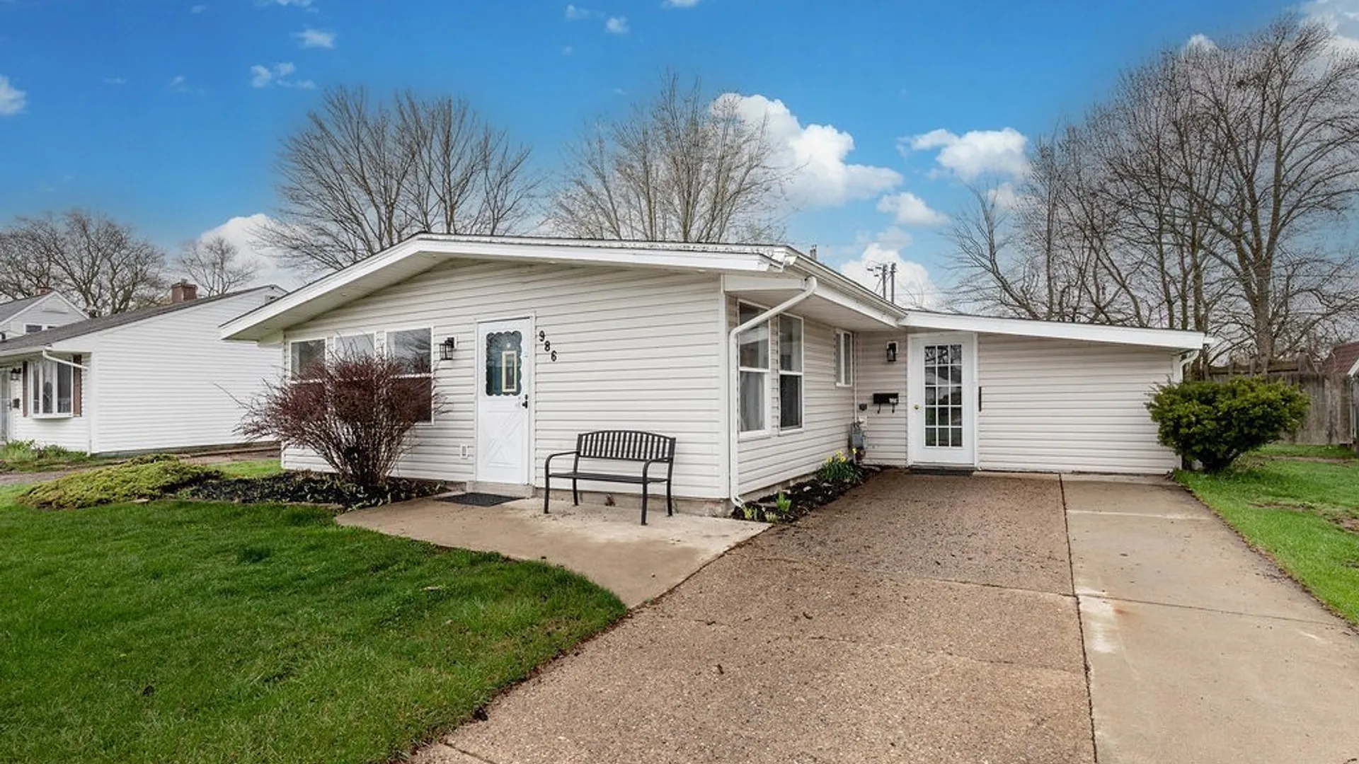 Property at 986 Enola Road, Grand Island, NY 14072 4