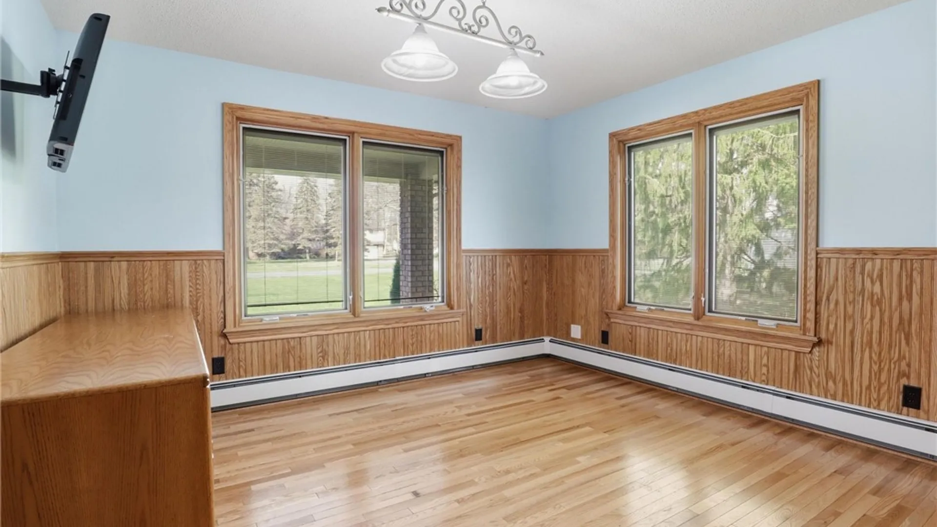 Property at 101 Strasmer Road, Cheektowaga, NY 14043 22