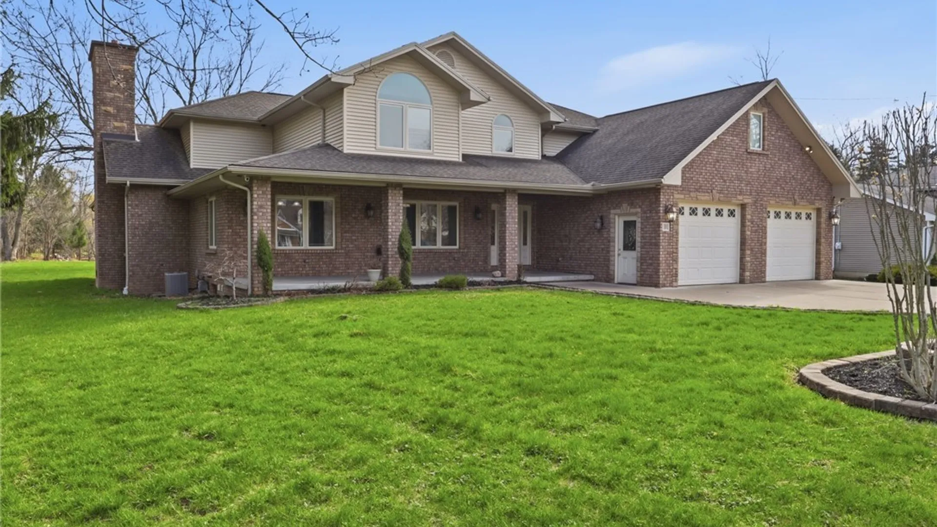 Property at 101 Strasmer Road, Cheektowaga, NY 14043 3