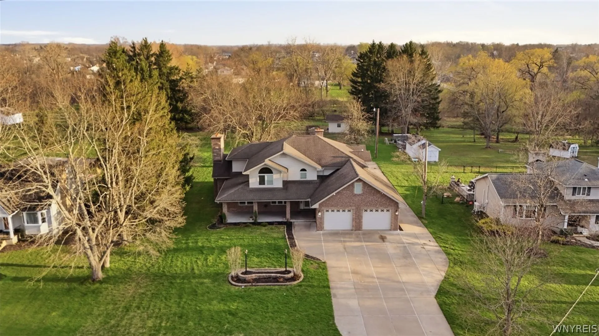 Property at 101 Strasmer Road, Cheektowaga, NY 14043 7