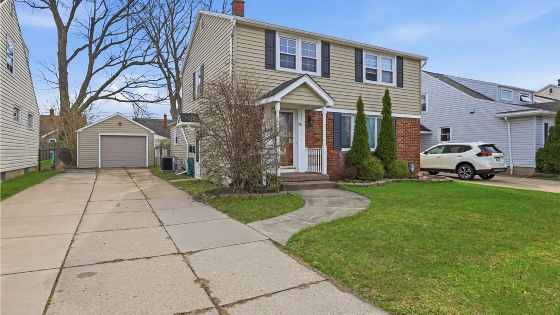 Property at 74 Sherwin Drive, Tonawanda, NY 14150 2