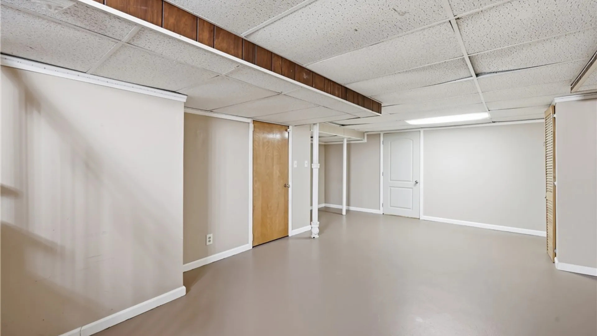 Property at 74 Sherwin Drive, Tonawanda, NY 14150 26