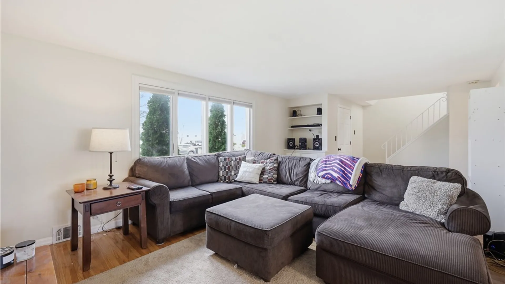 Property at 74 Sherwin Drive, Tonawanda, NY 14150 7