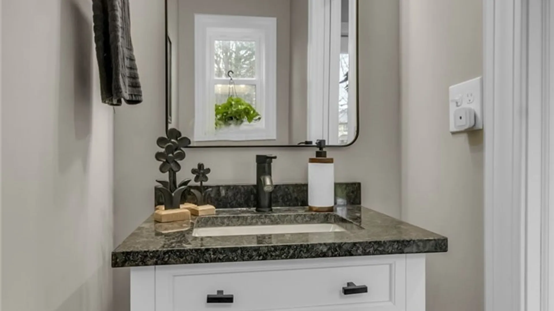 Property at 97 Altair Drive, Amherst, NY 14068 9