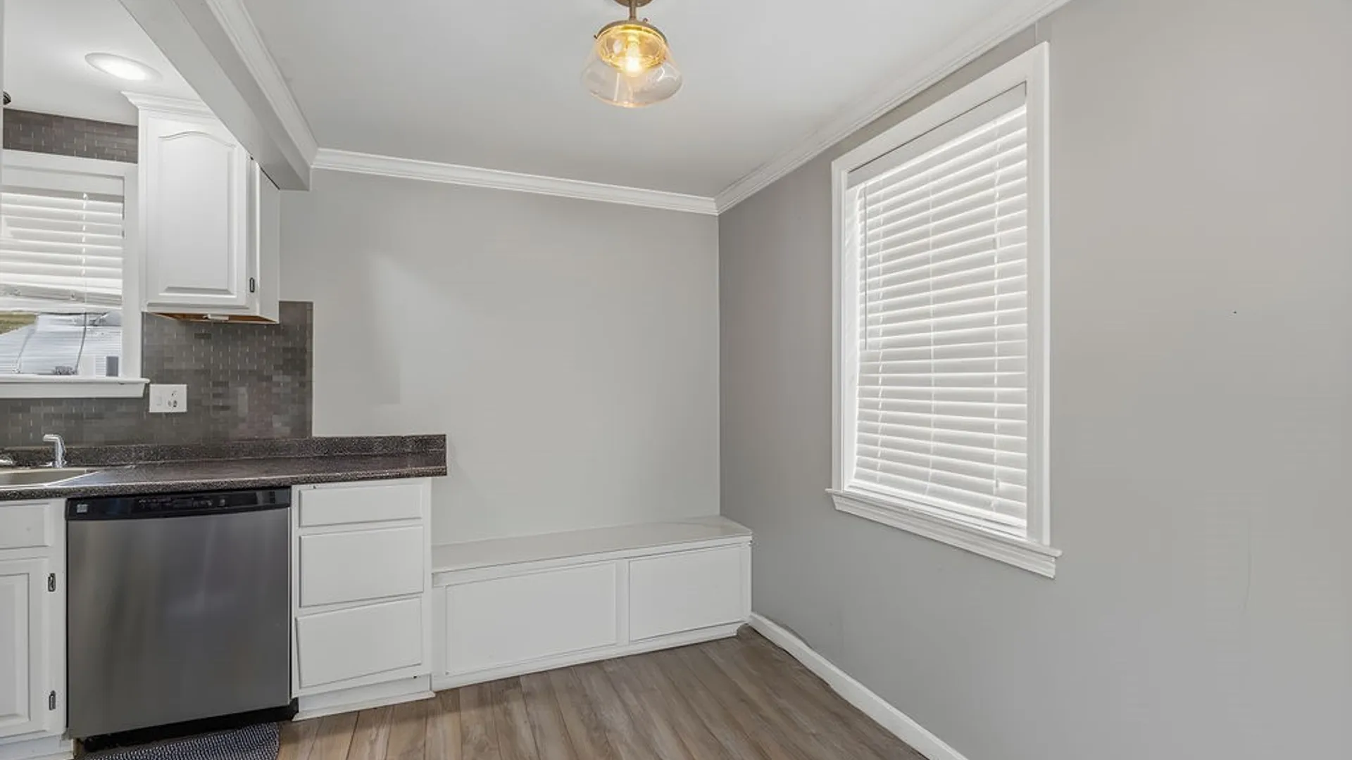 Property at 955 Beach Road, Cheektowaga, NY 14225 9