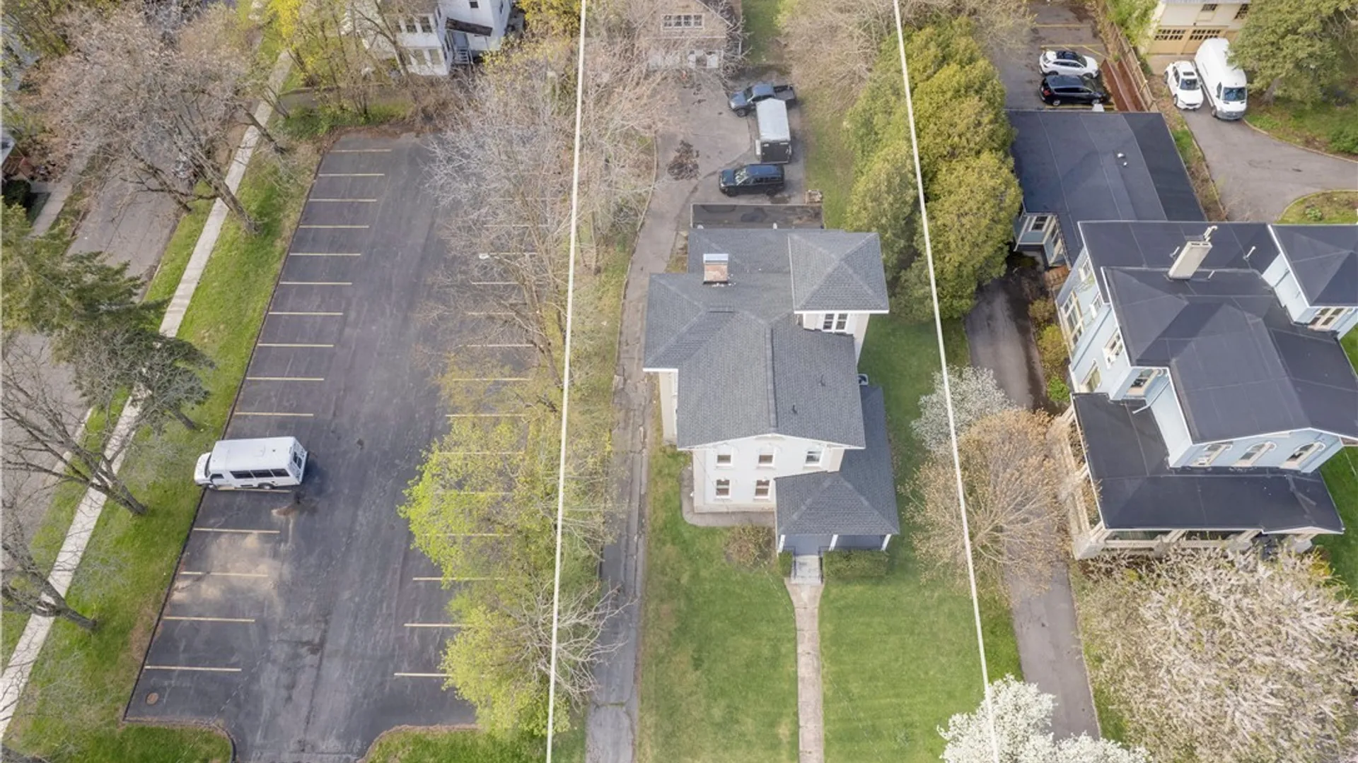 Property at 205 Highland Avenue, Syracuse, NY 13203 10