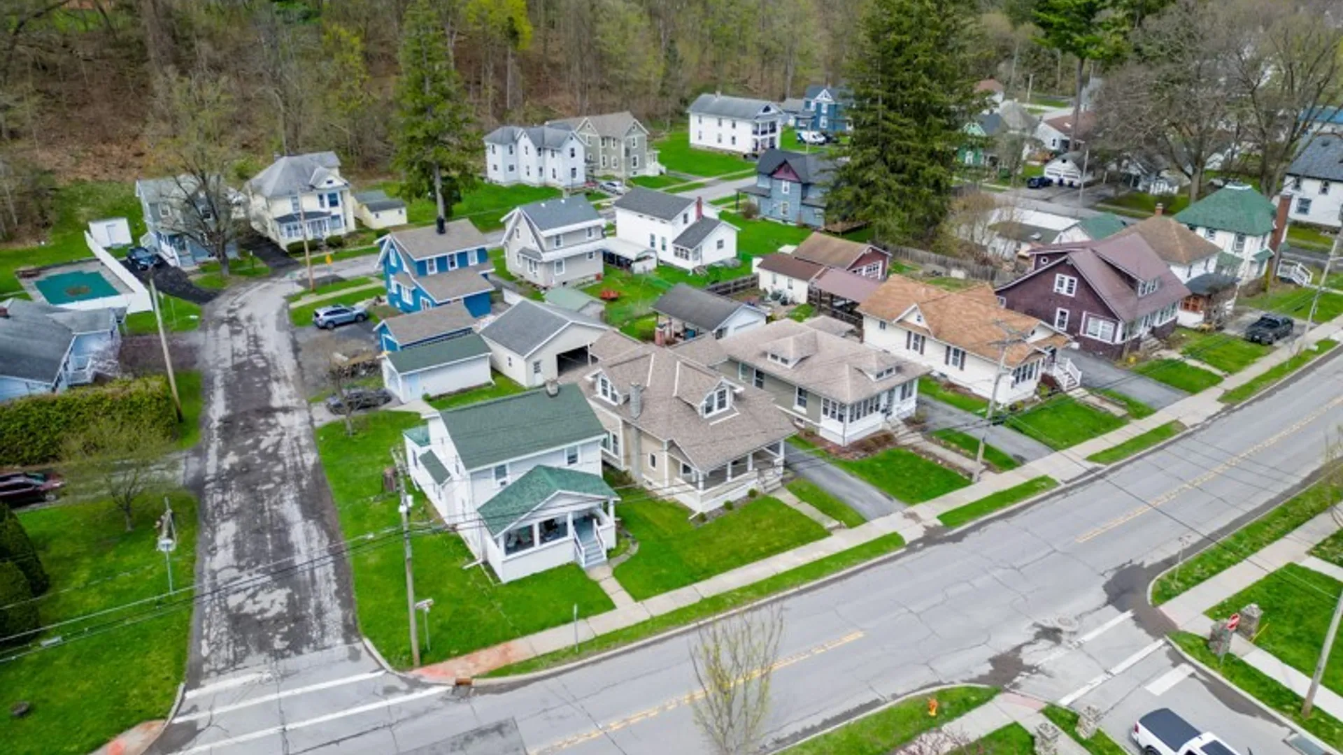 Property at 420 Otsego st, German Flatts, NY 13357 5