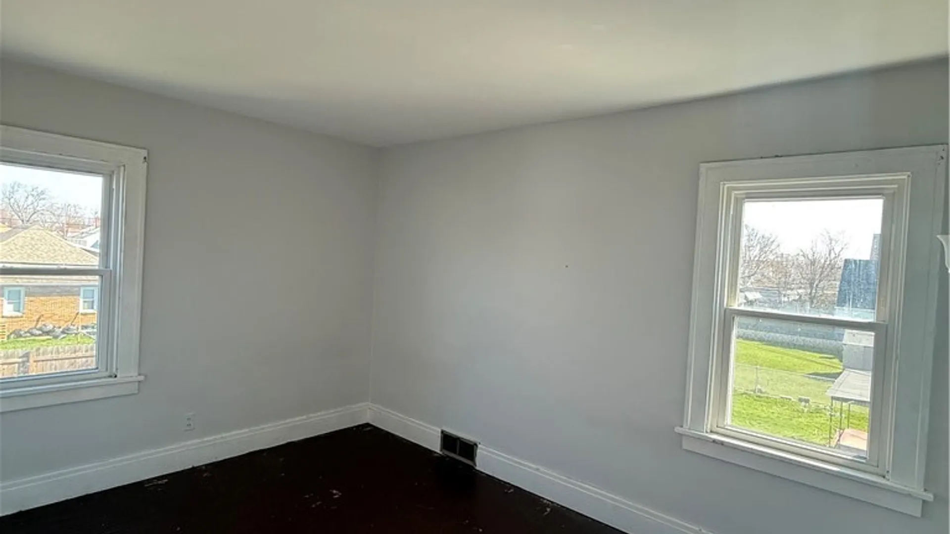 Property at 125 Eiseman Avenue, Tonawanda, NY 14217 6