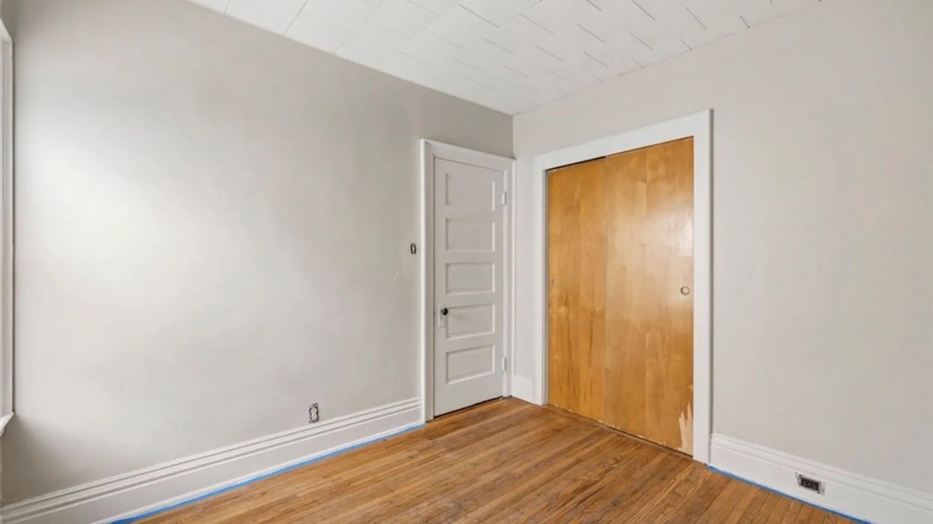 Property at 1067 Tonawanda Street, Buffalo, NY 14207 11