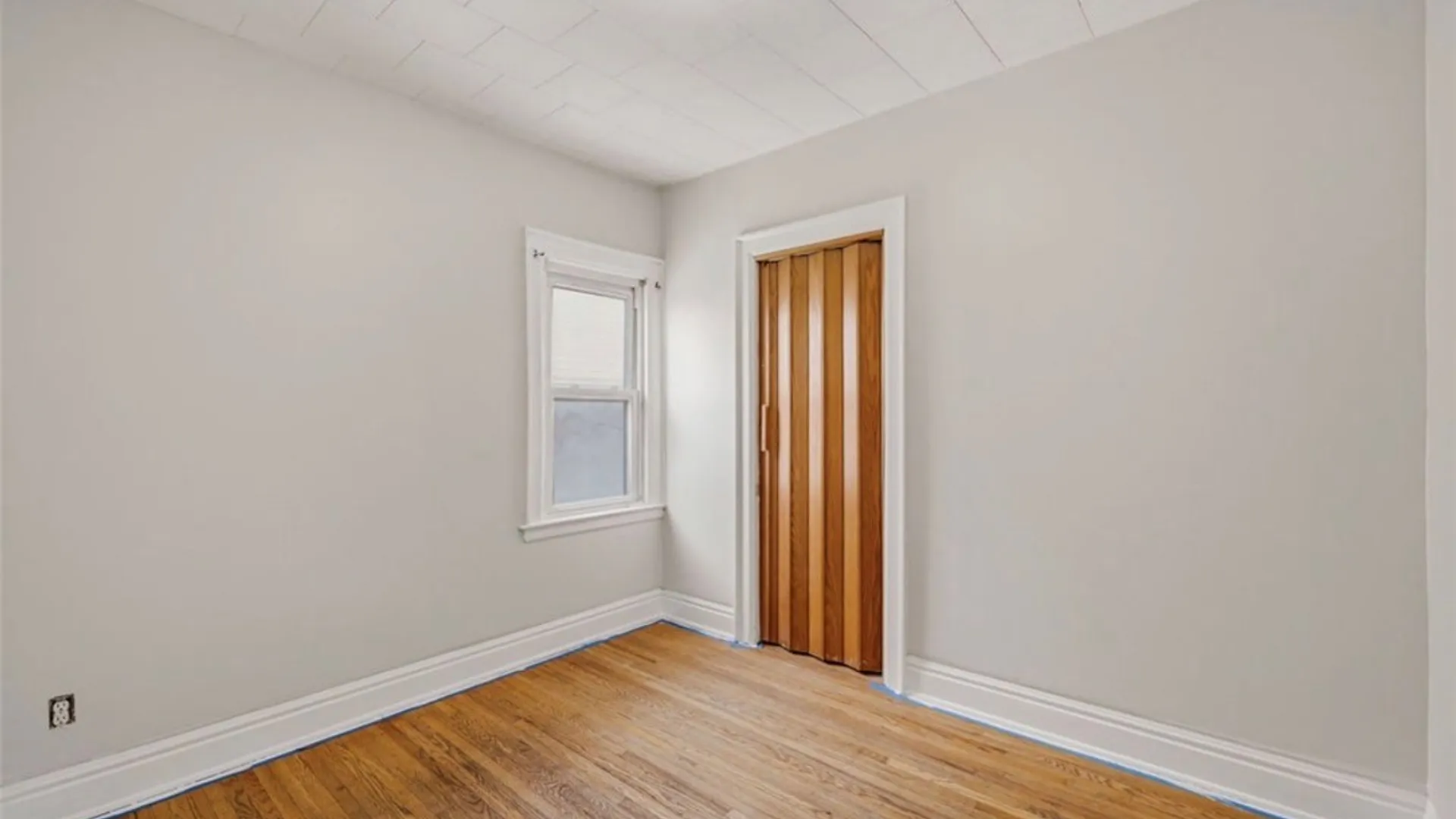 Property at 1067 Tonawanda Street, Buffalo, NY 14207 12