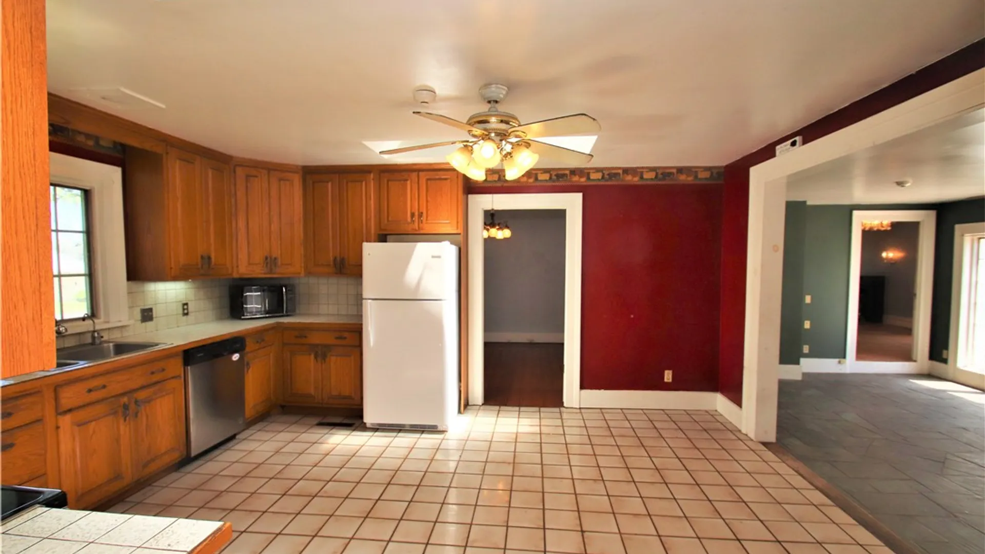 Property at 16092 Roosevelt Highway, Kendall, NY 14476 26