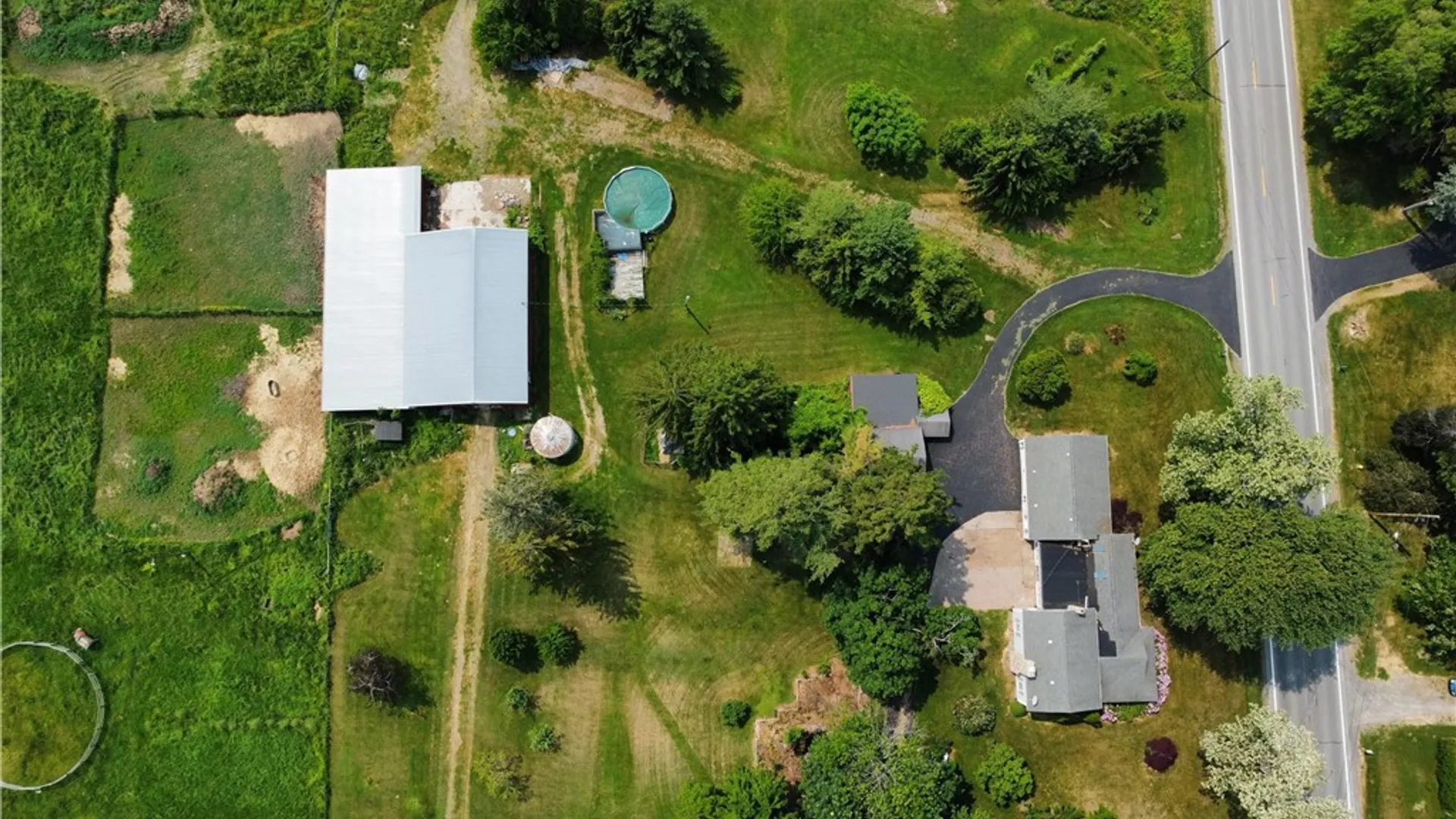 Property at 16092 Roosevelt Highway, Kendall, NY 14476 6