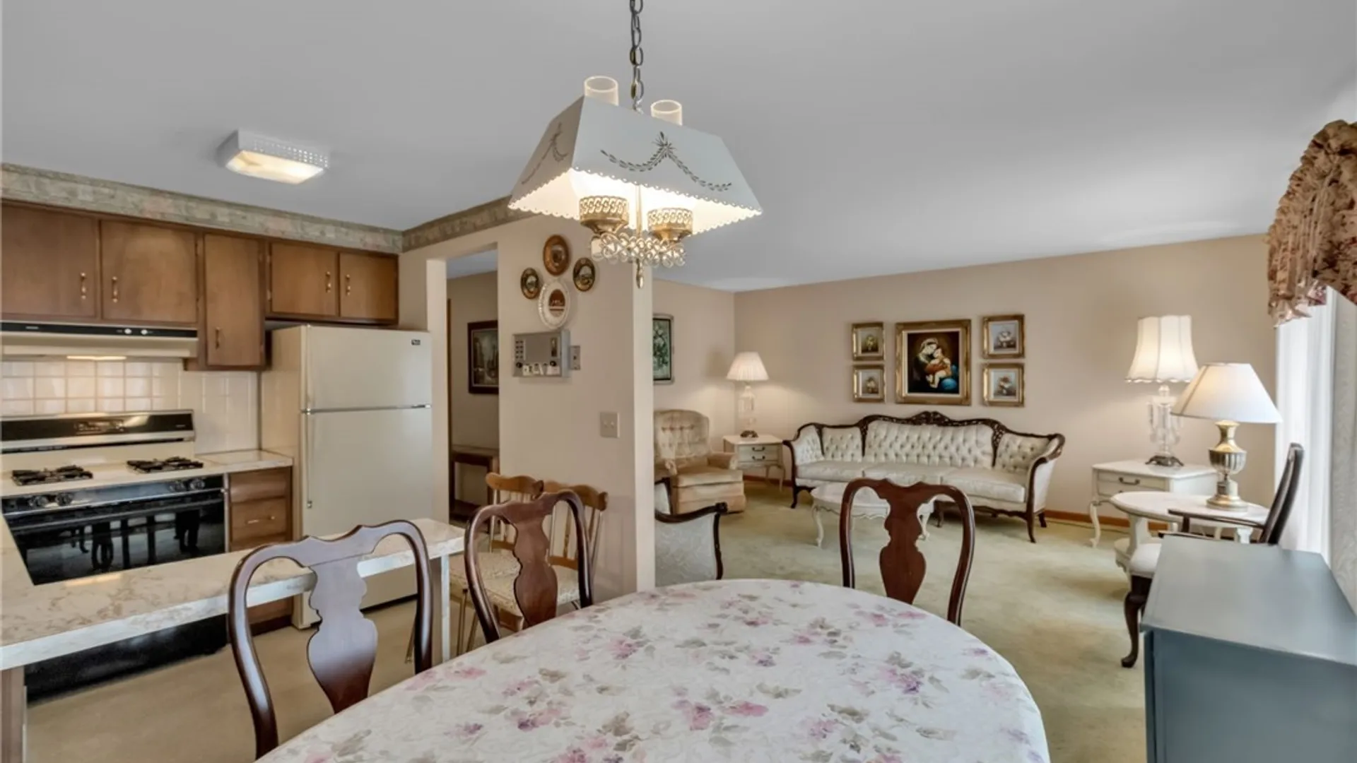 Property at 3433 Harlem Road, Cheektowaga, NY 14225 10