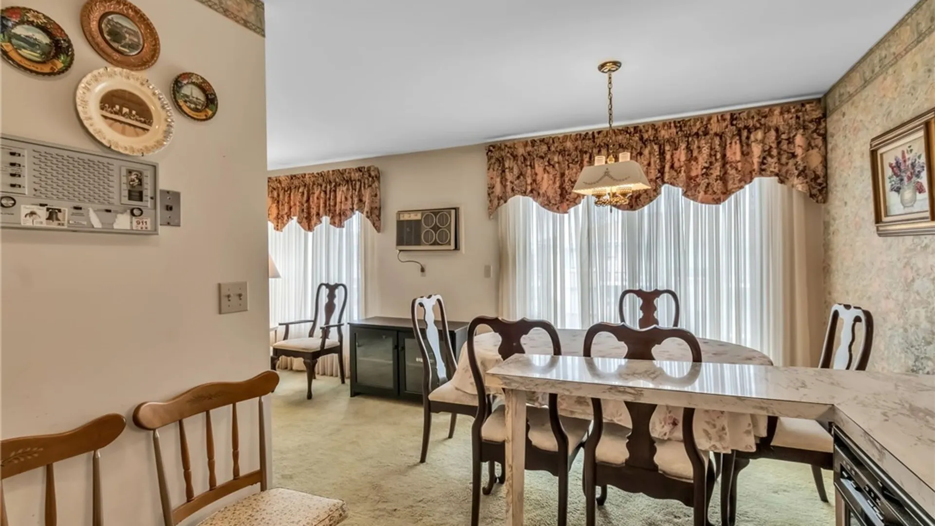 Property at 3433 Harlem Road, Cheektowaga, NY 14225 13