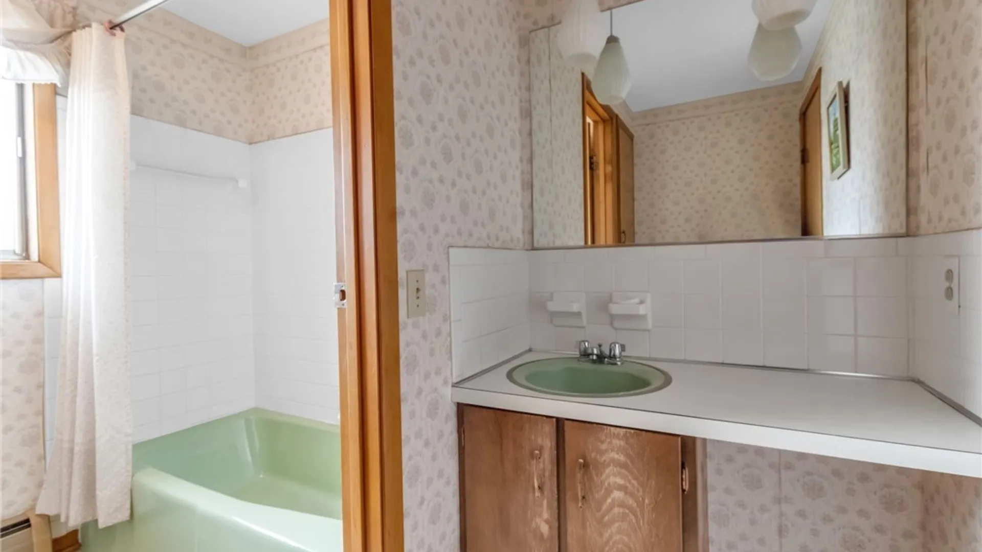 Property at 3433 Harlem Road, Cheektowaga, NY 14225 20