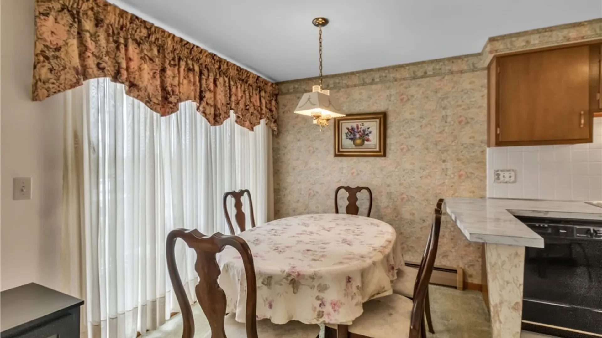 Property at 3433 Harlem Road, Cheektowaga, NY 14225 8