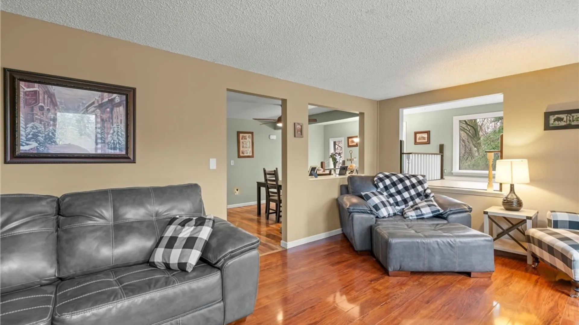 Property at 342 Allendale Road, West Seneca, NY 14224 5