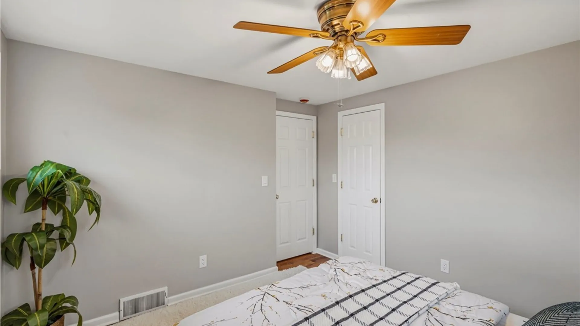 Property at 267 Nagel Drive, Cheektowaga, NY 14225 15