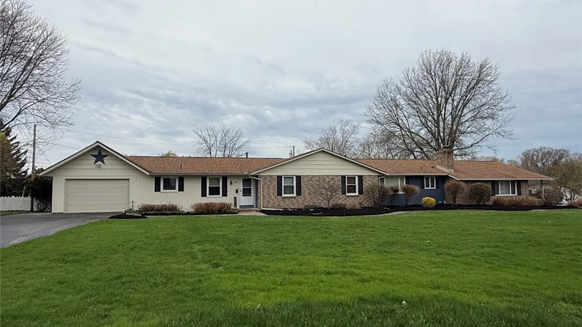 Property at 1063-1065 Bay Road, Webster, NY 14580 44