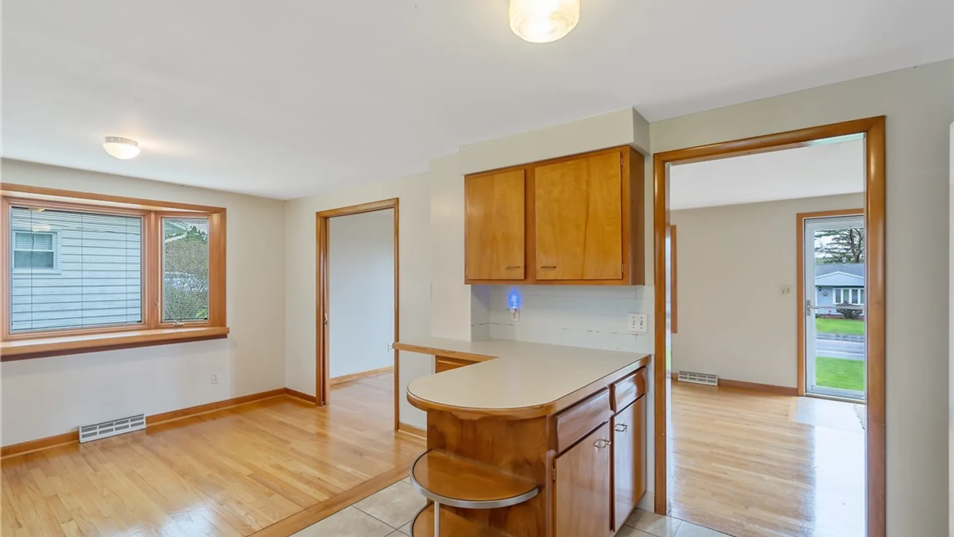 Property at 138 Bennett Road, Camillus, NY 13031 17