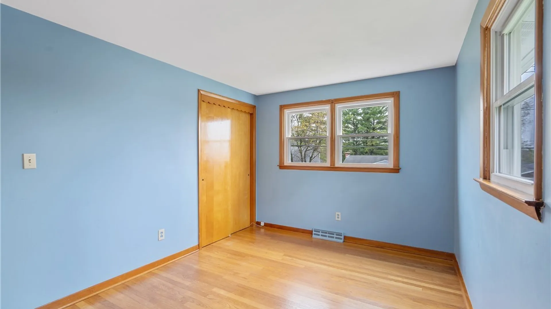 Property at 138 Bennett Road, Camillus, NY 13031 23
