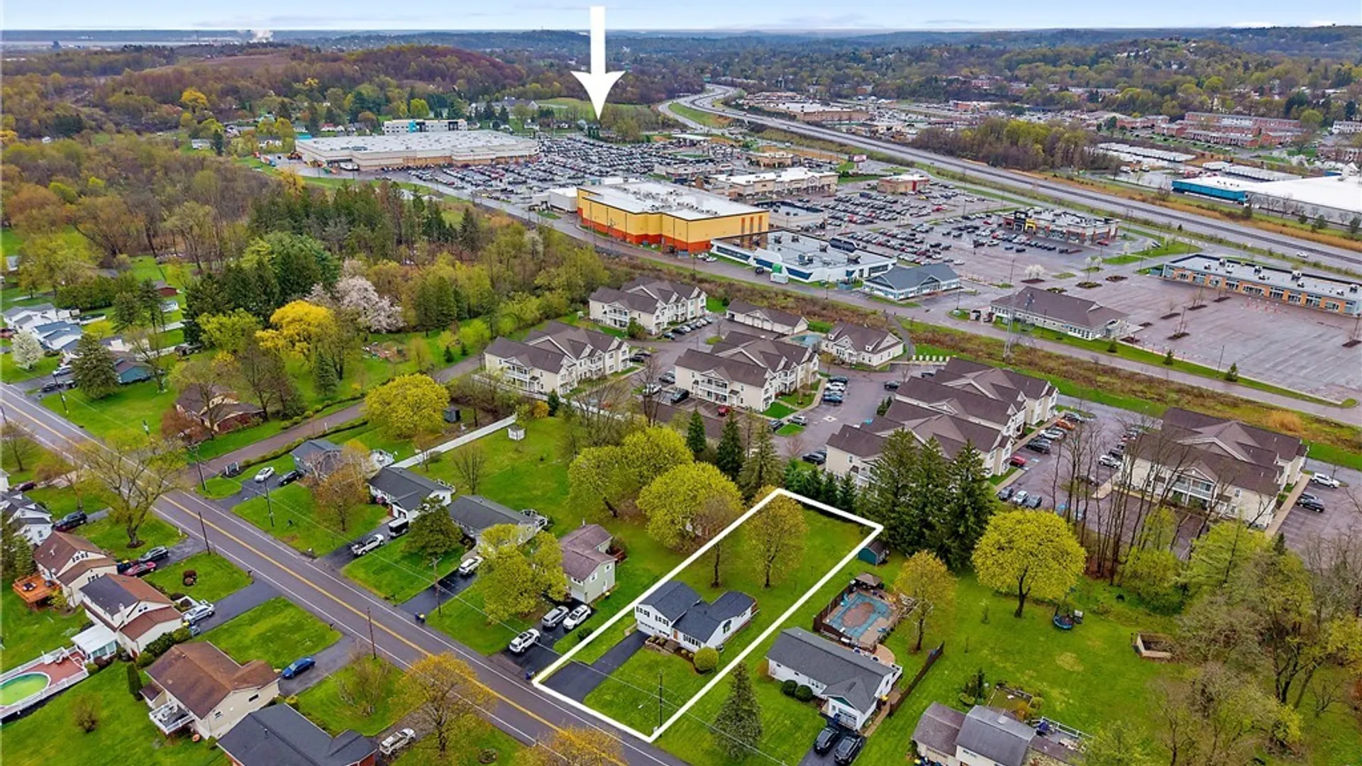 Property at 138 Bennett Road, Camillus, NY 13031 40