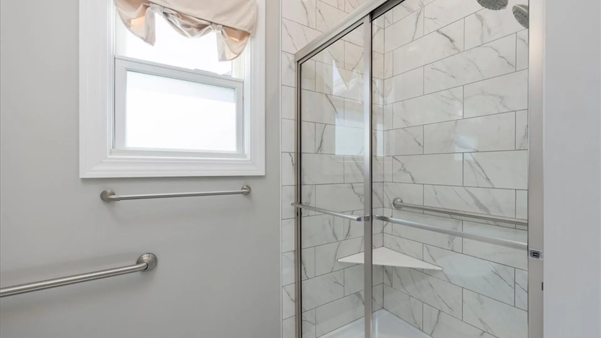 Property at 6 Creekstone Dr, Aurora, NY 14052 15