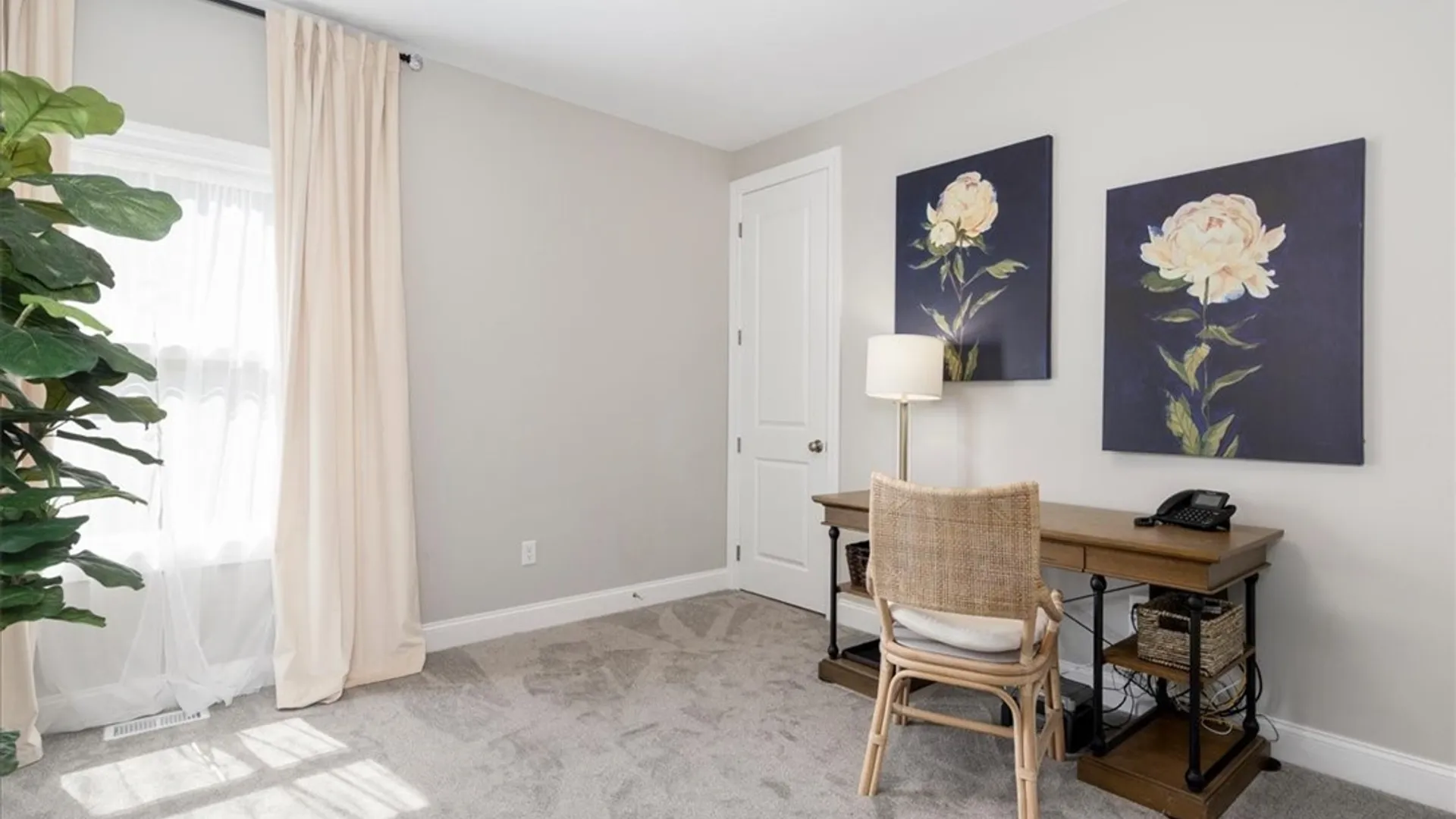 Property at 6 Creekstone Dr, Aurora, NY 14052 16