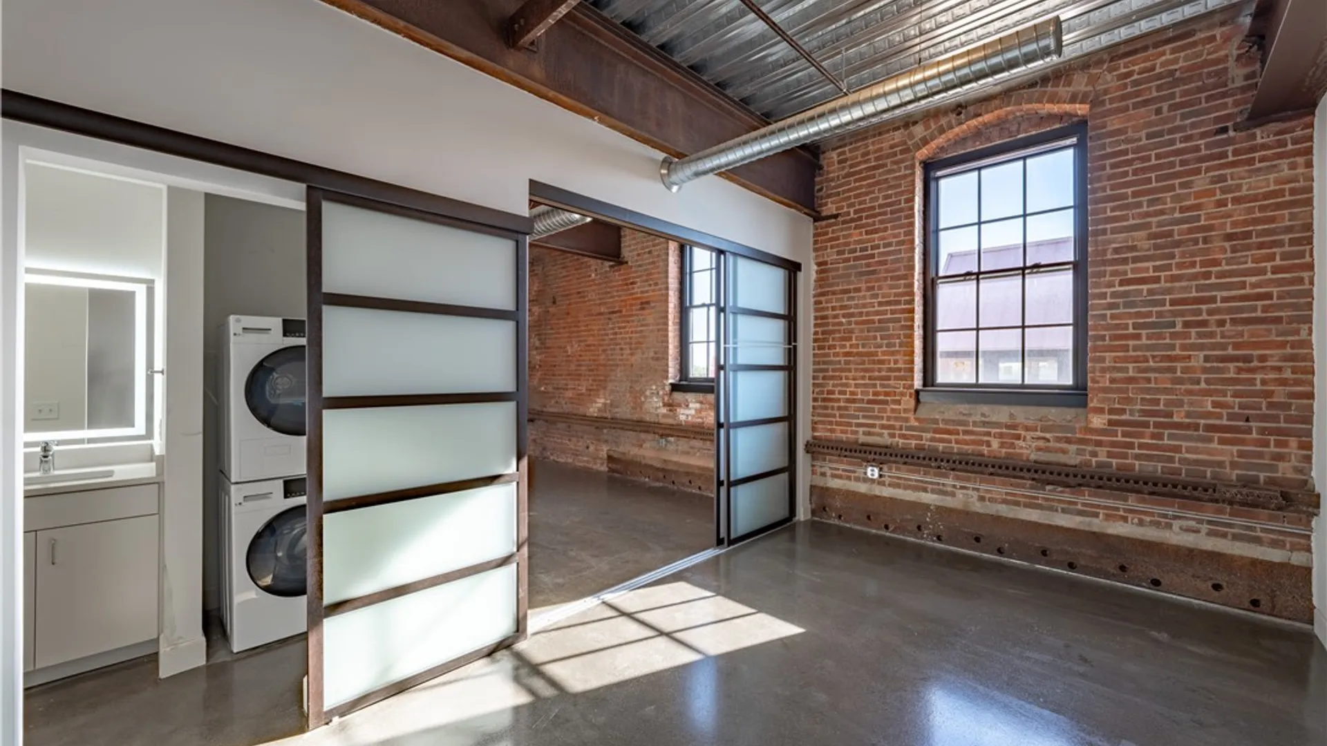 Property at 356 Hertel Ave, Buffalo, NY 14207 5