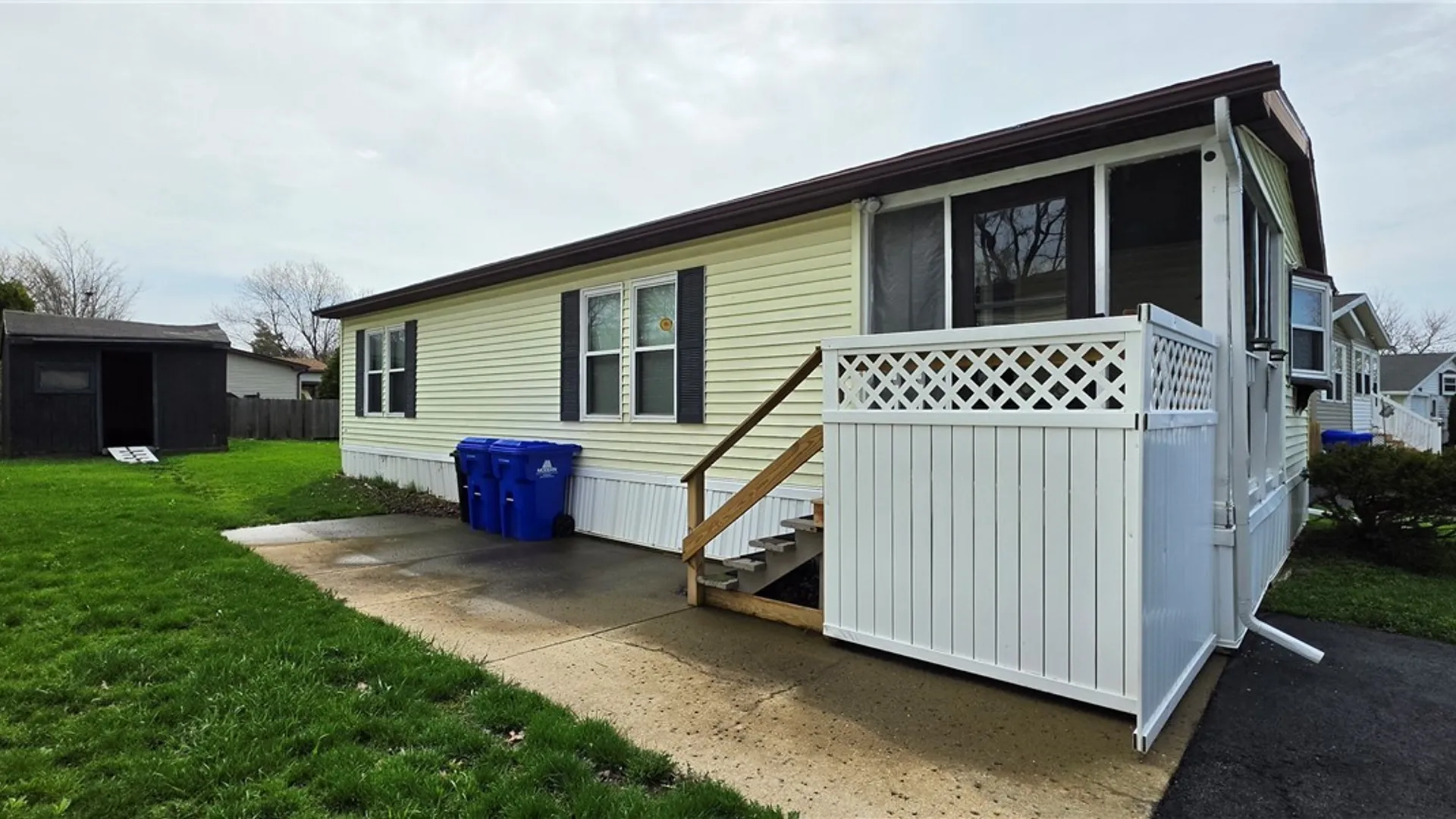 Property at 438 Chestnut Drive, Lockport Town, NY 14094 3