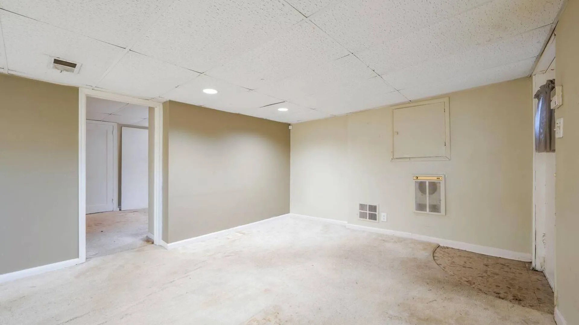 Property at 55 Barbara Drive, East Meadow, NY 11554 27