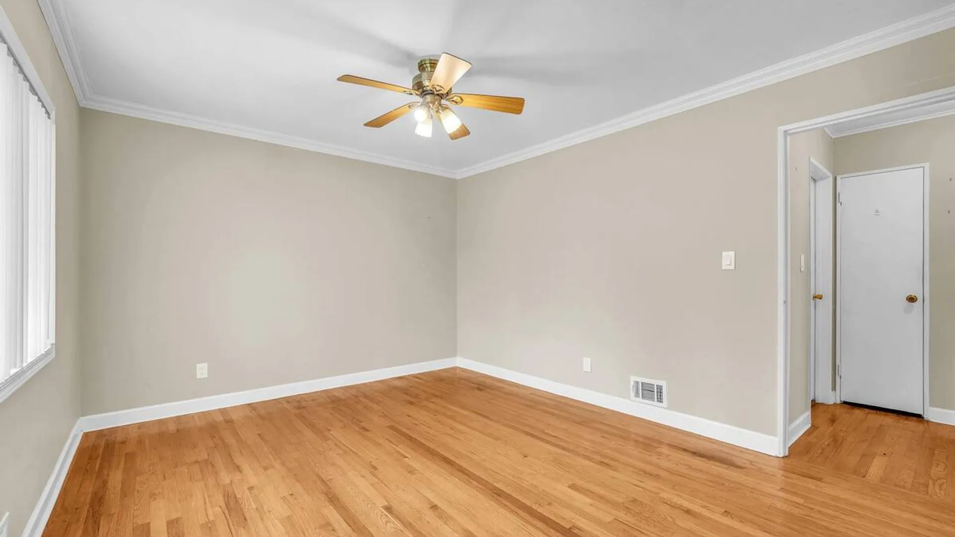 Property at 55 Barbara Drive, East Meadow, NY 11554 10