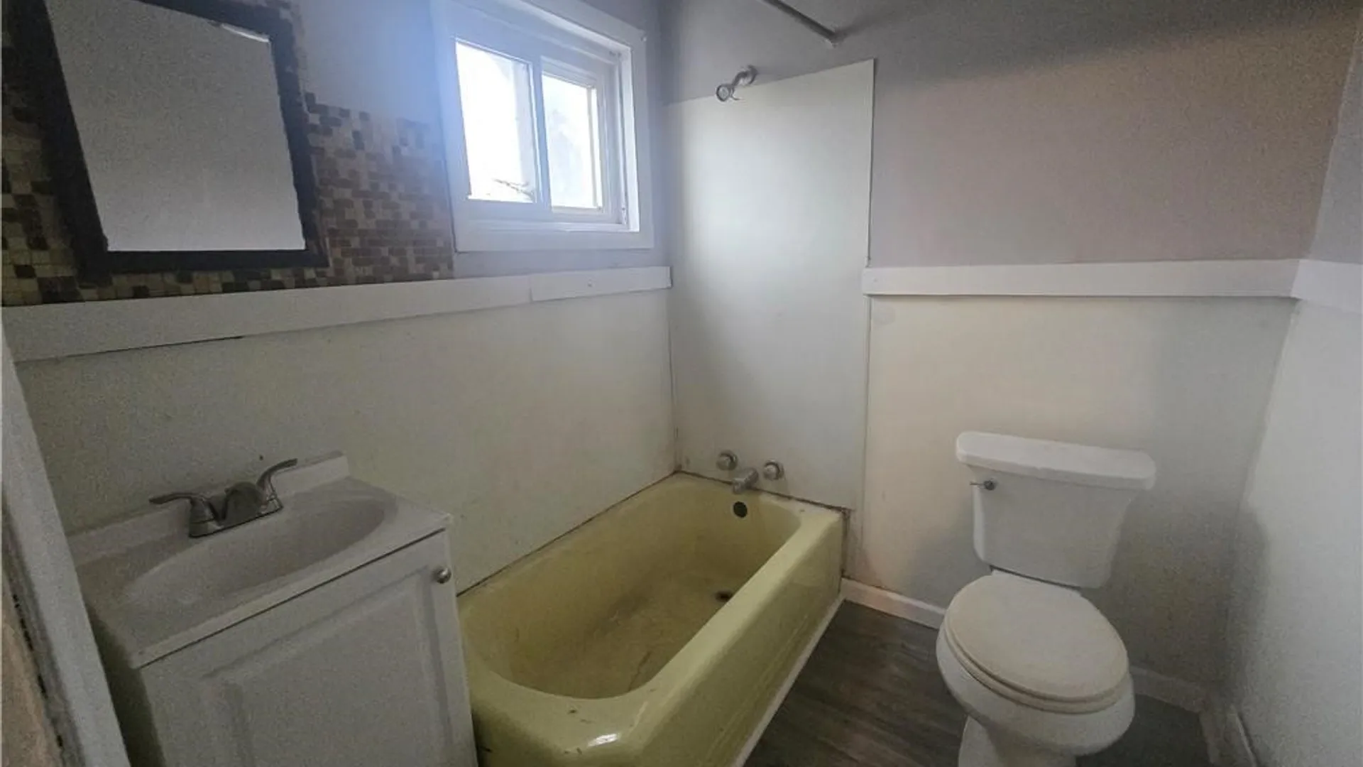 Property at 33 A Street, Niagara Falls, NY 14303 13