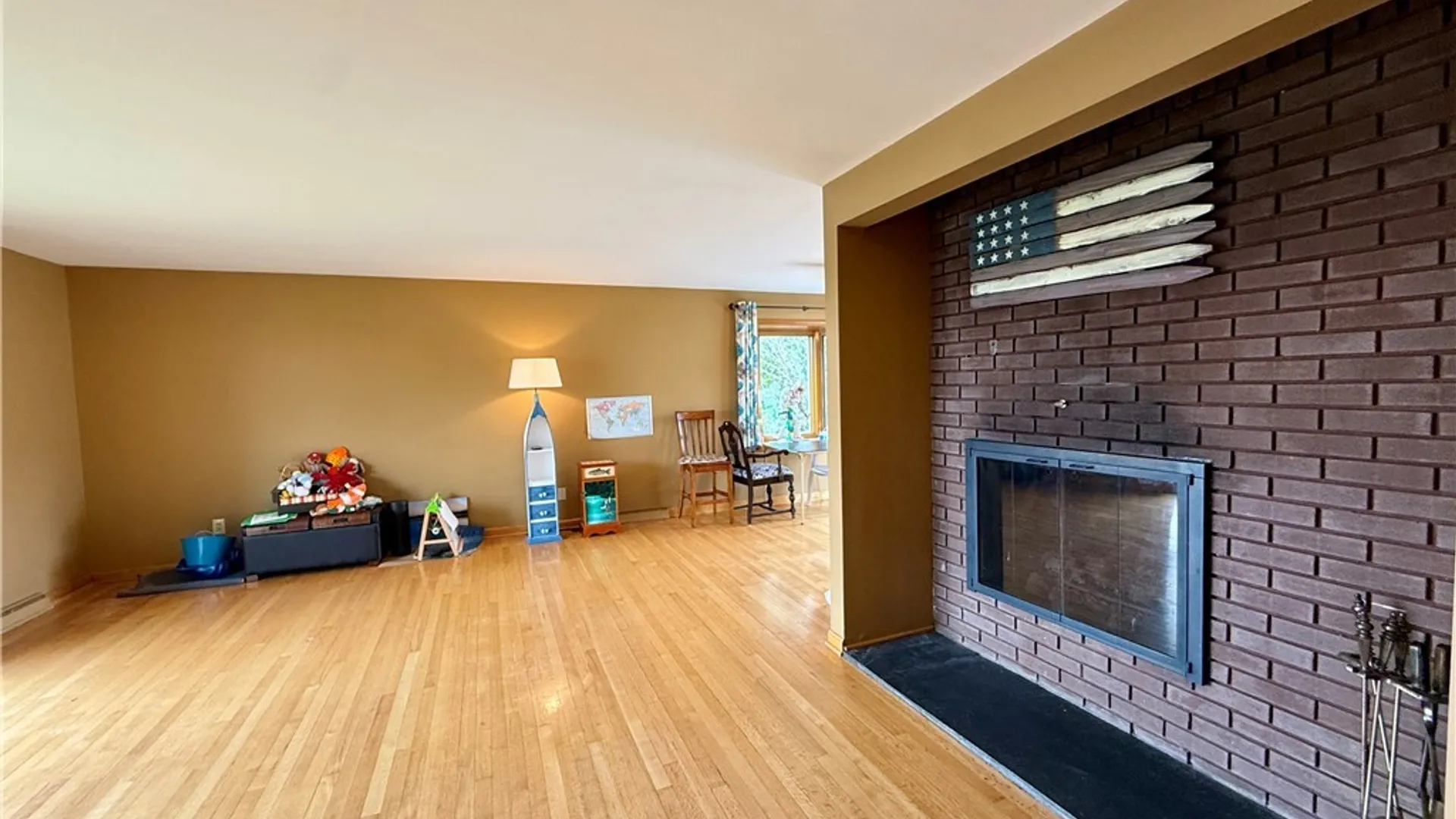 Property at 105 Easterly Terrace, DeWitt, NY 13214 11