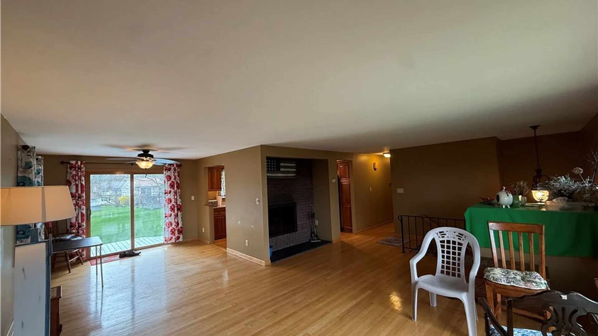 Property at 105 Easterly Terrace, DeWitt, NY 13214 14