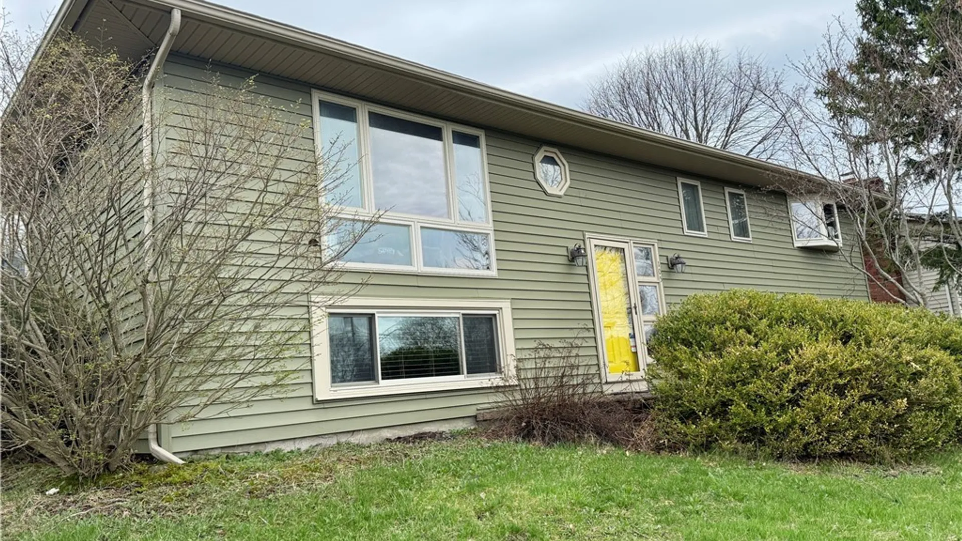 Property at 105 Easterly Terrace, DeWitt, NY 13214 2