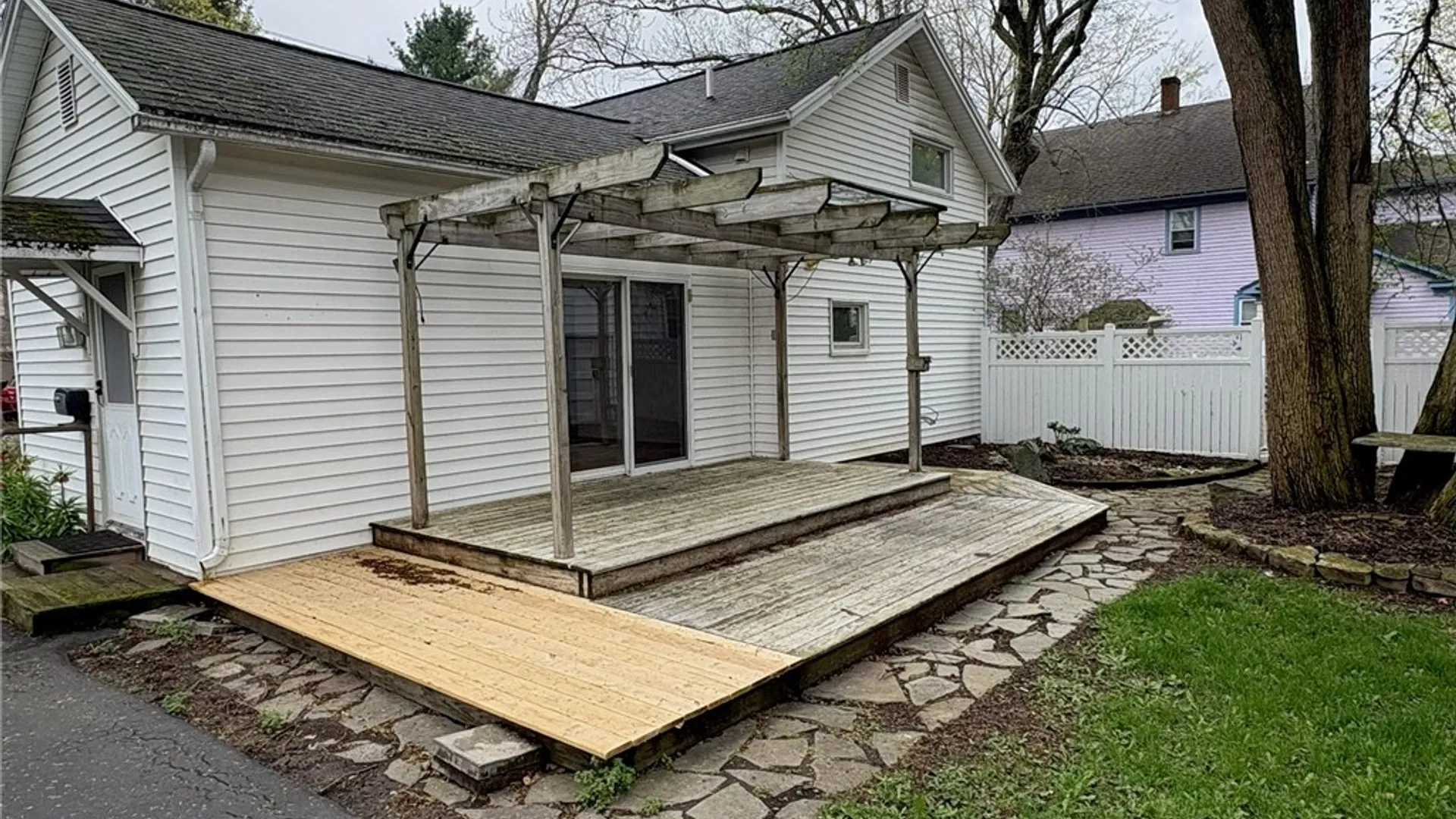 Property at 73 Maplewood Avenue, Mendon, NY 14472 15