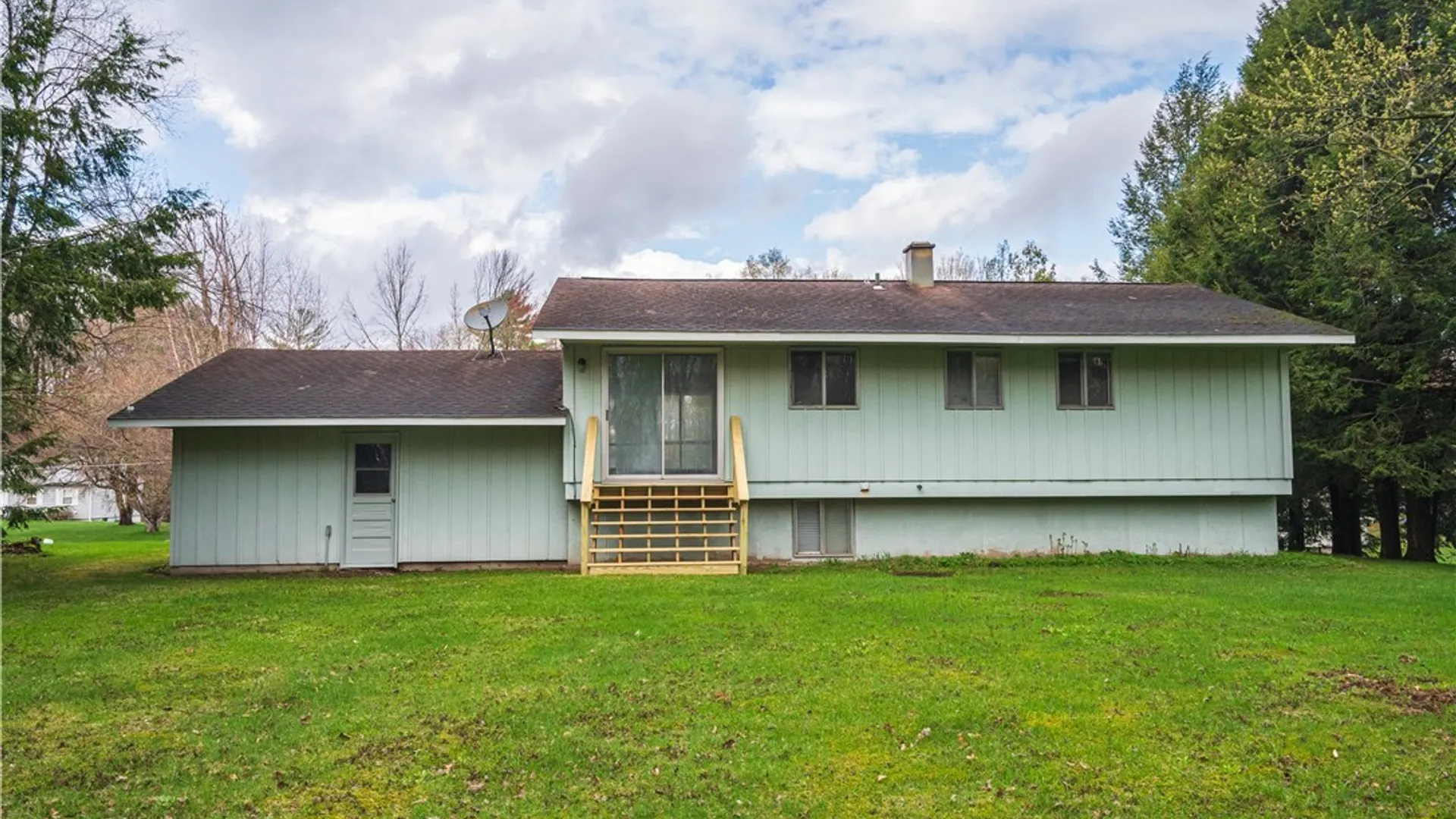 Property at 8017 Glenwood Drive, Floyd, NY 13440 4