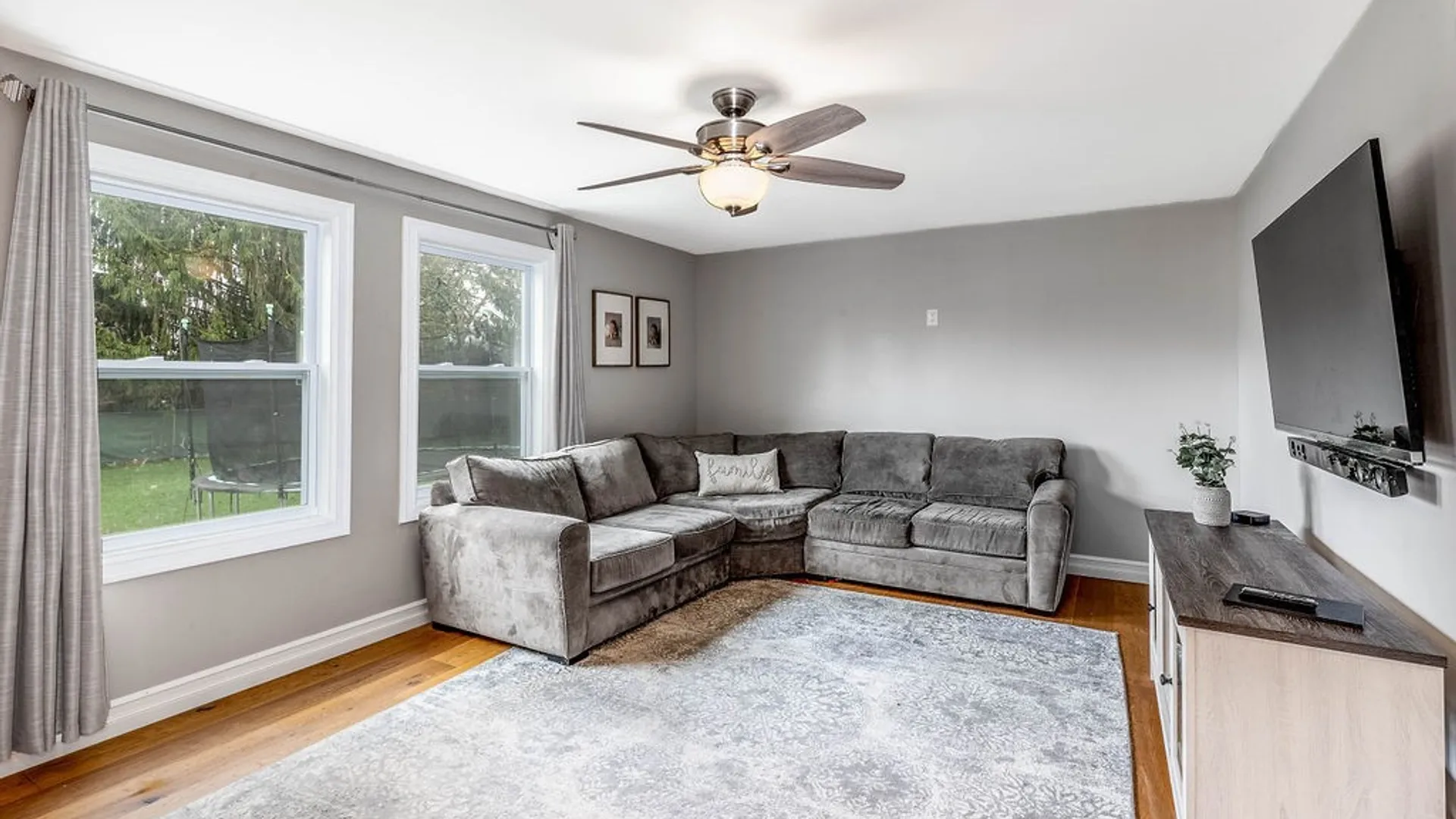 Property at 21 Sturbridge Lane, Grand Island, NY 14072 14