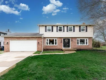 21 Sturbridge Lane, Grand Island, NY 14072