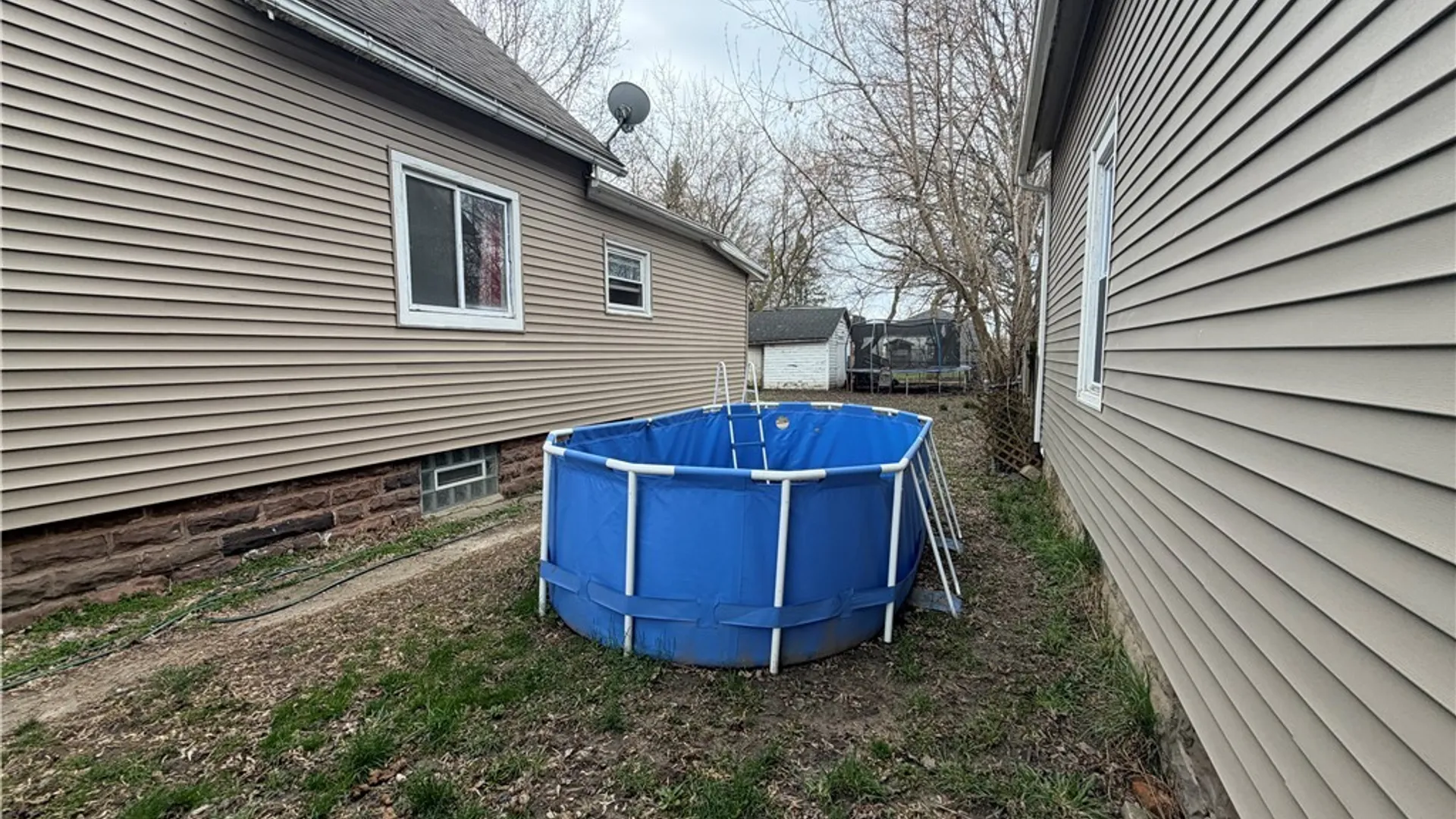 Property at 18 Monroe Street, North Tonawanda, NY 14120 45