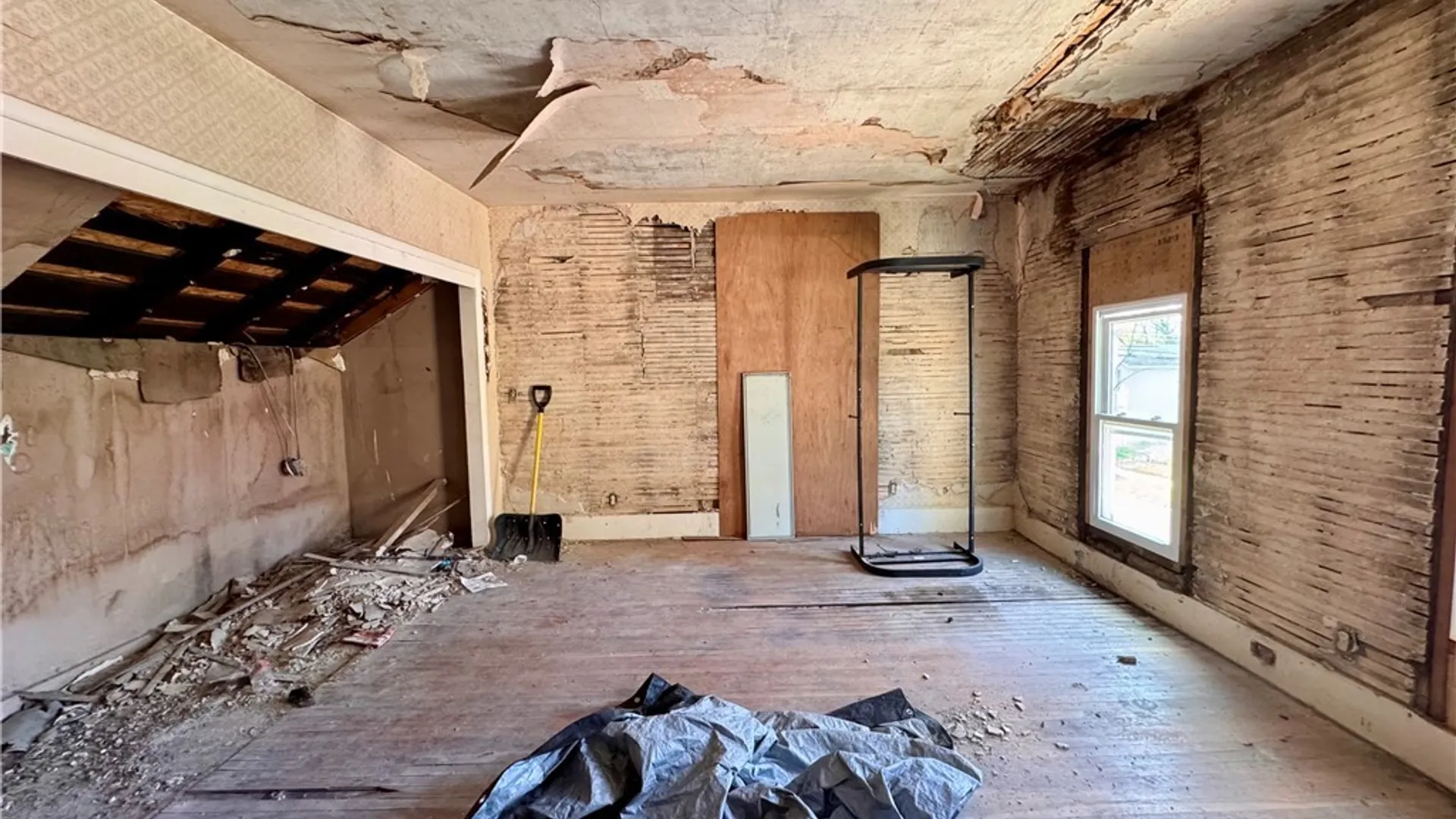 Property at 20 Venice Street, Auburn, NY 13021 4