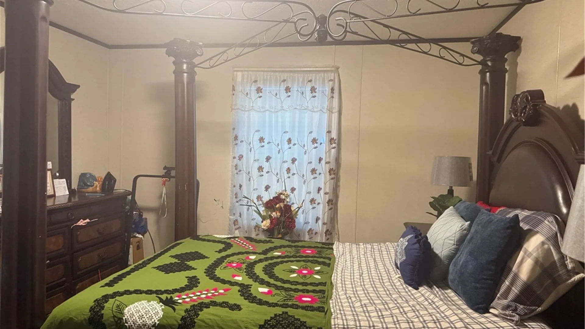 Property at 109 Canyon Drive, Hamburg, NY 14075 11