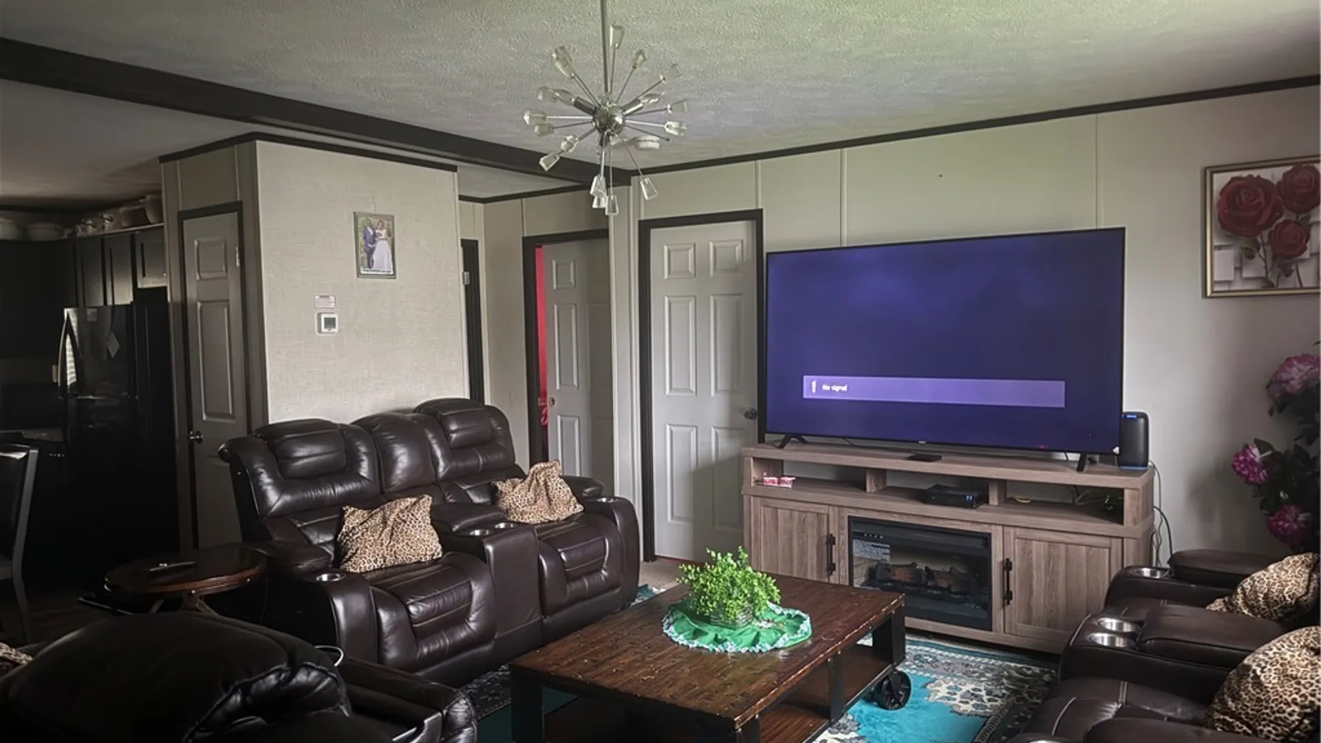 Property at 109 Canyon Drive, Hamburg, NY 14075 5