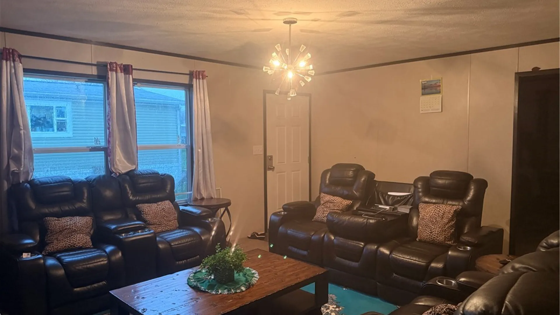 Property at 109 Canyon Drive, Hamburg, NY 14075 6