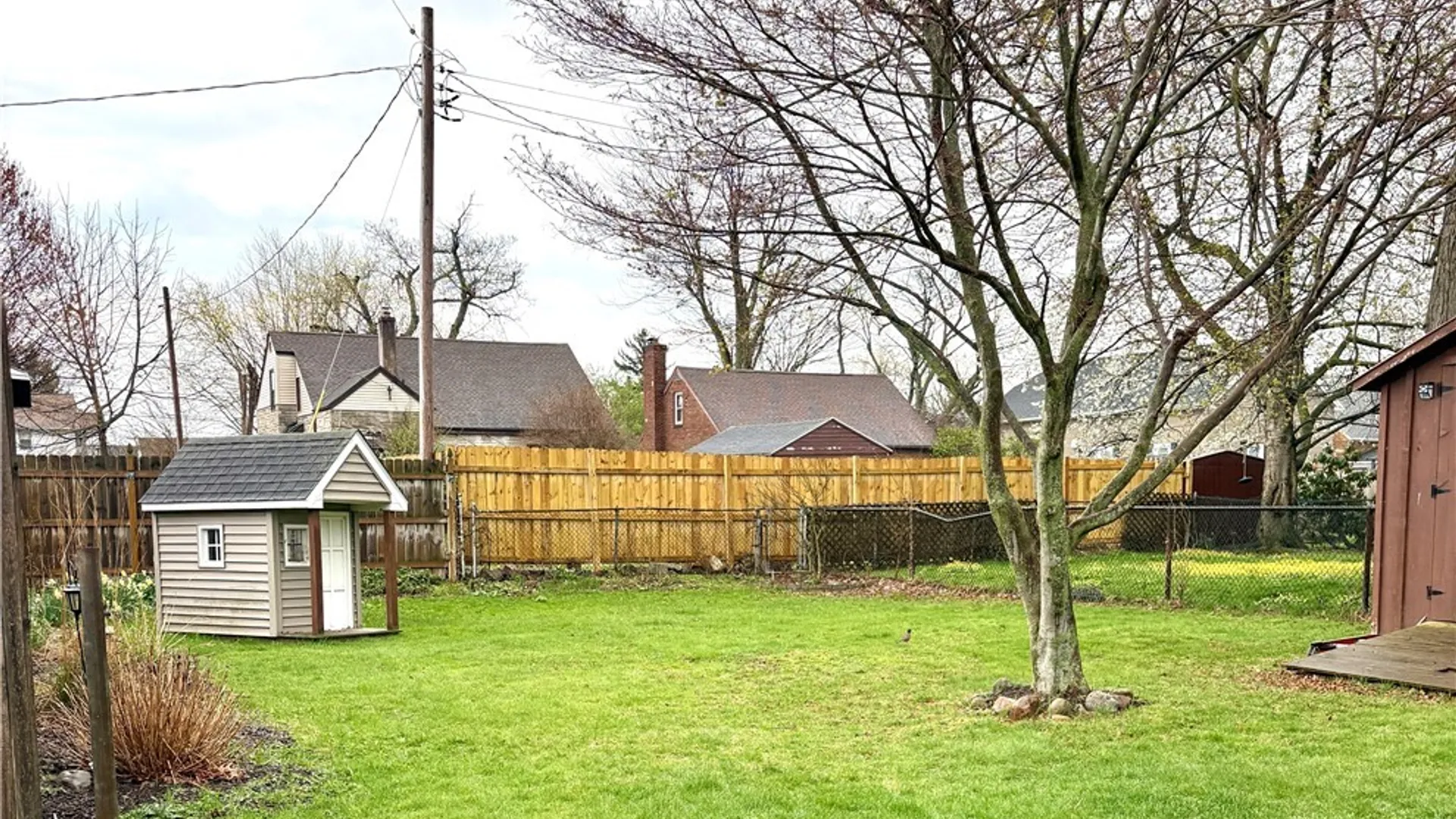 Property at 30 Woodcrest Drive, West Seneca, NY 14220 17