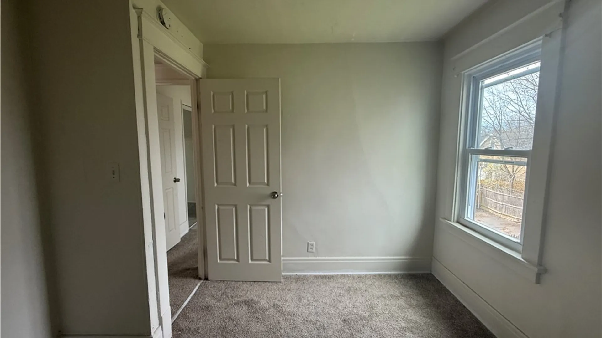 Property at 216 Newburgh Avenue, Buffalo, NY 14215 11